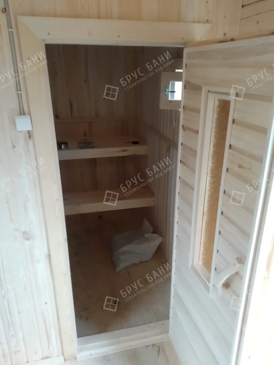 Вход в парную