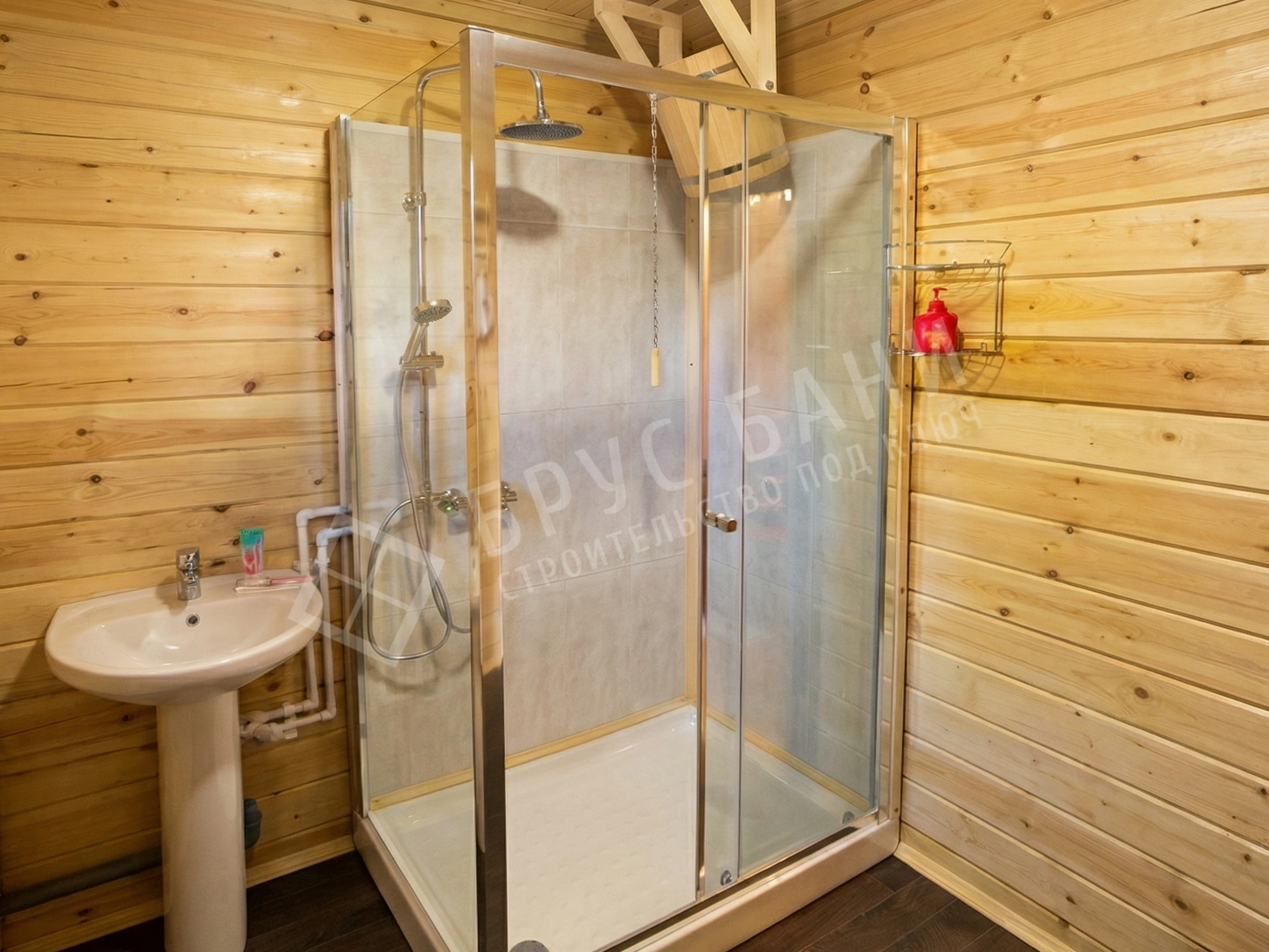 Душевая кабина в бане