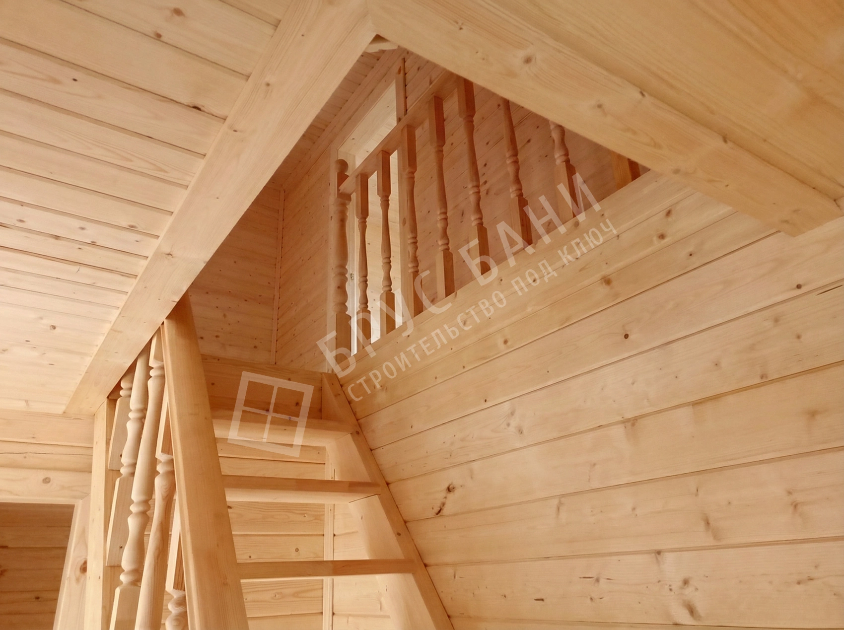 Лестница на мансарду