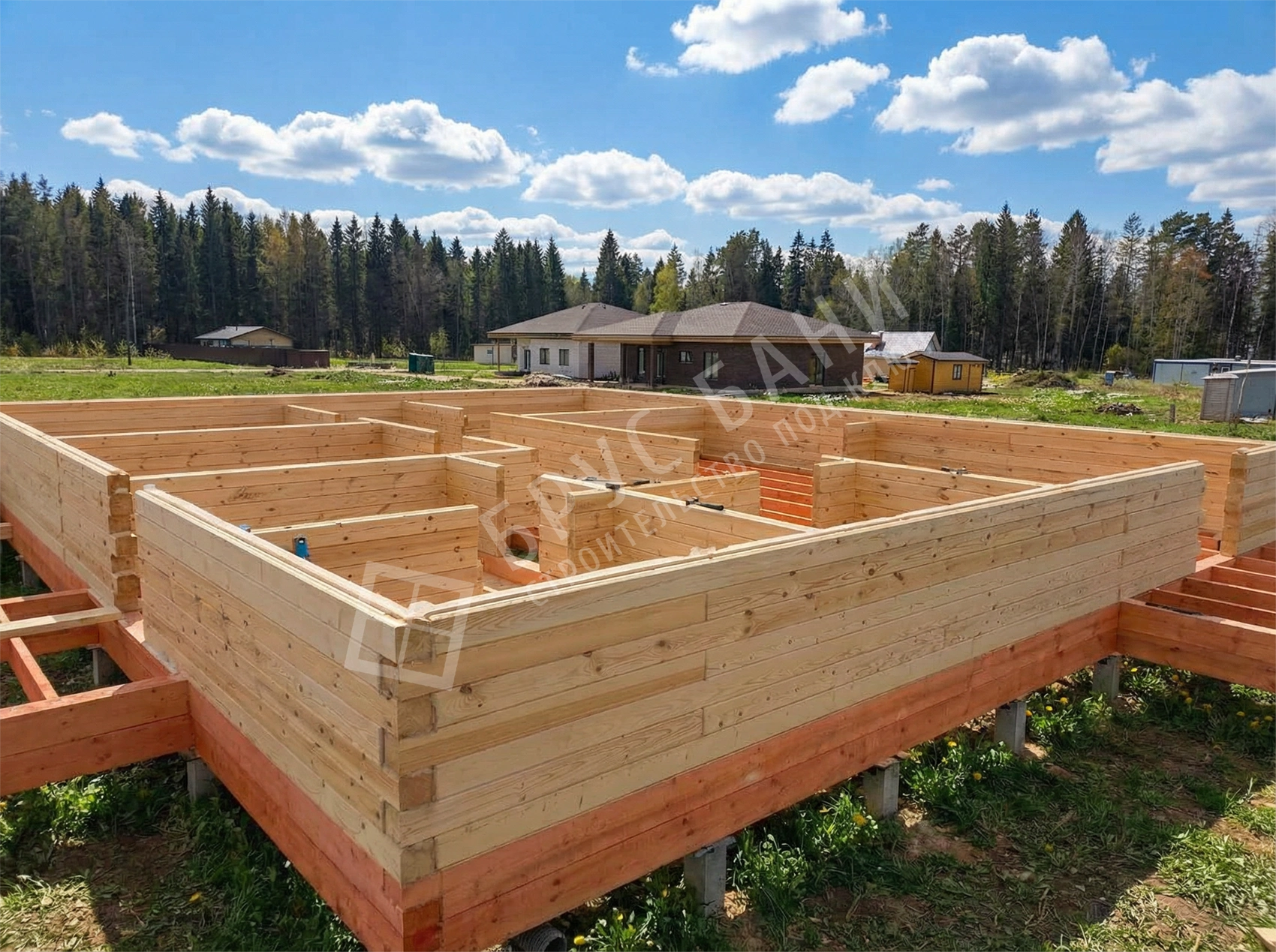 Стройка дома из бруса