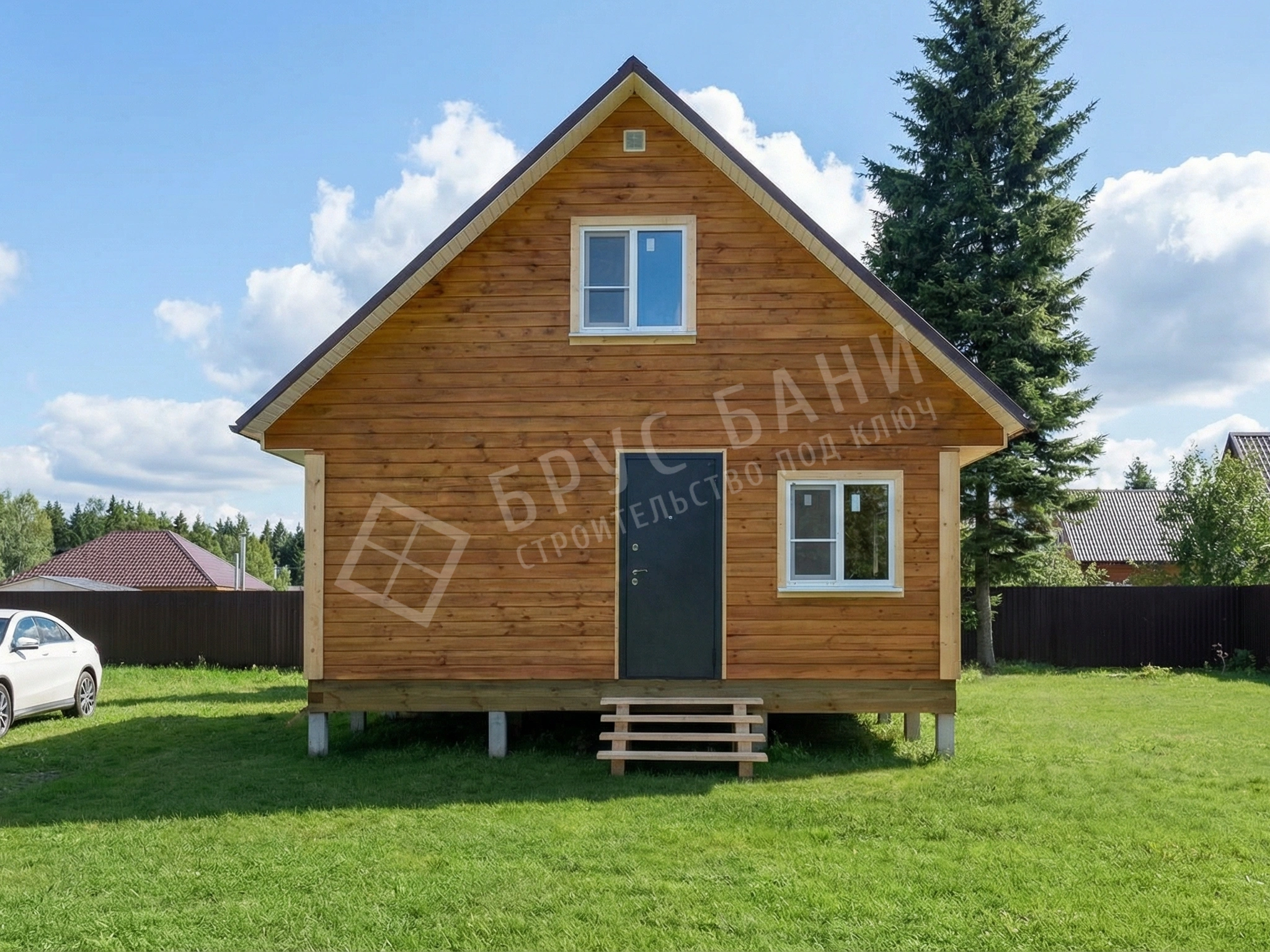 Баня из бруса сбоку