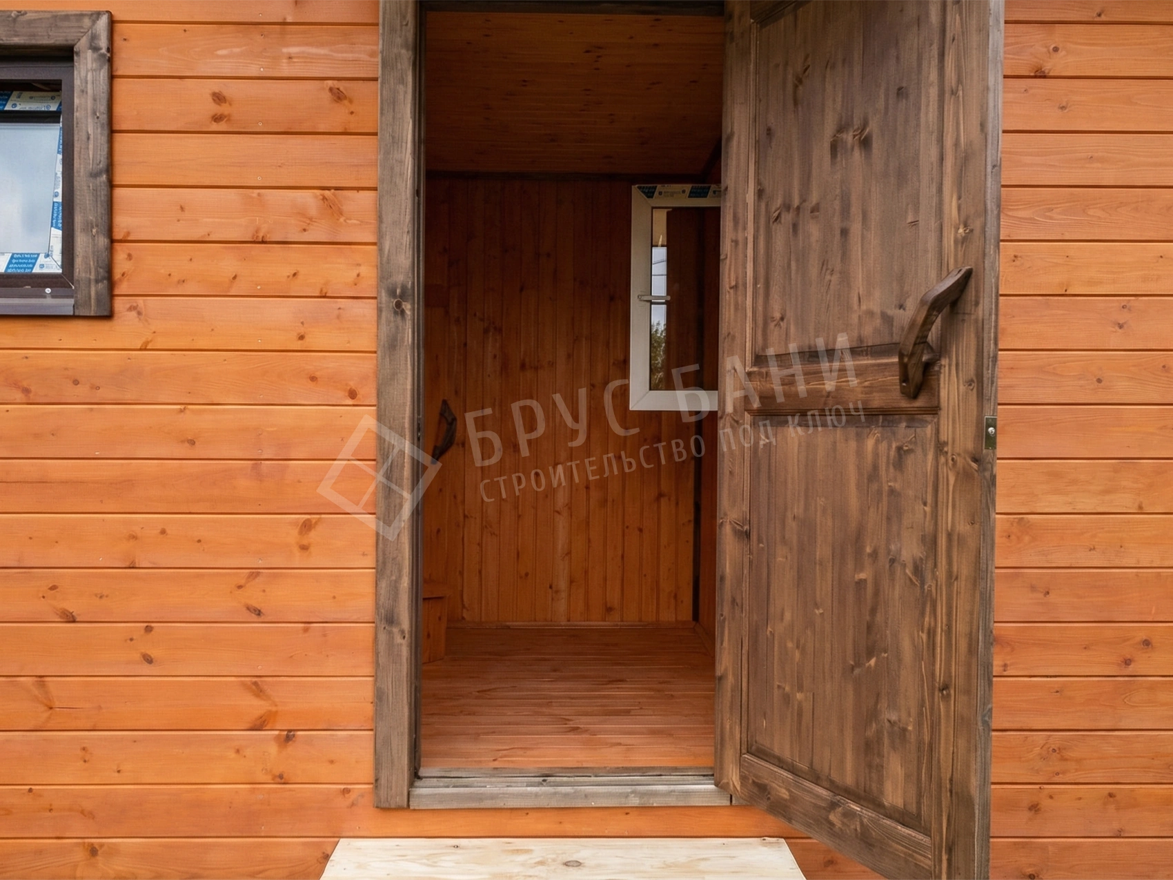 Дверь входная Филёнчатая 