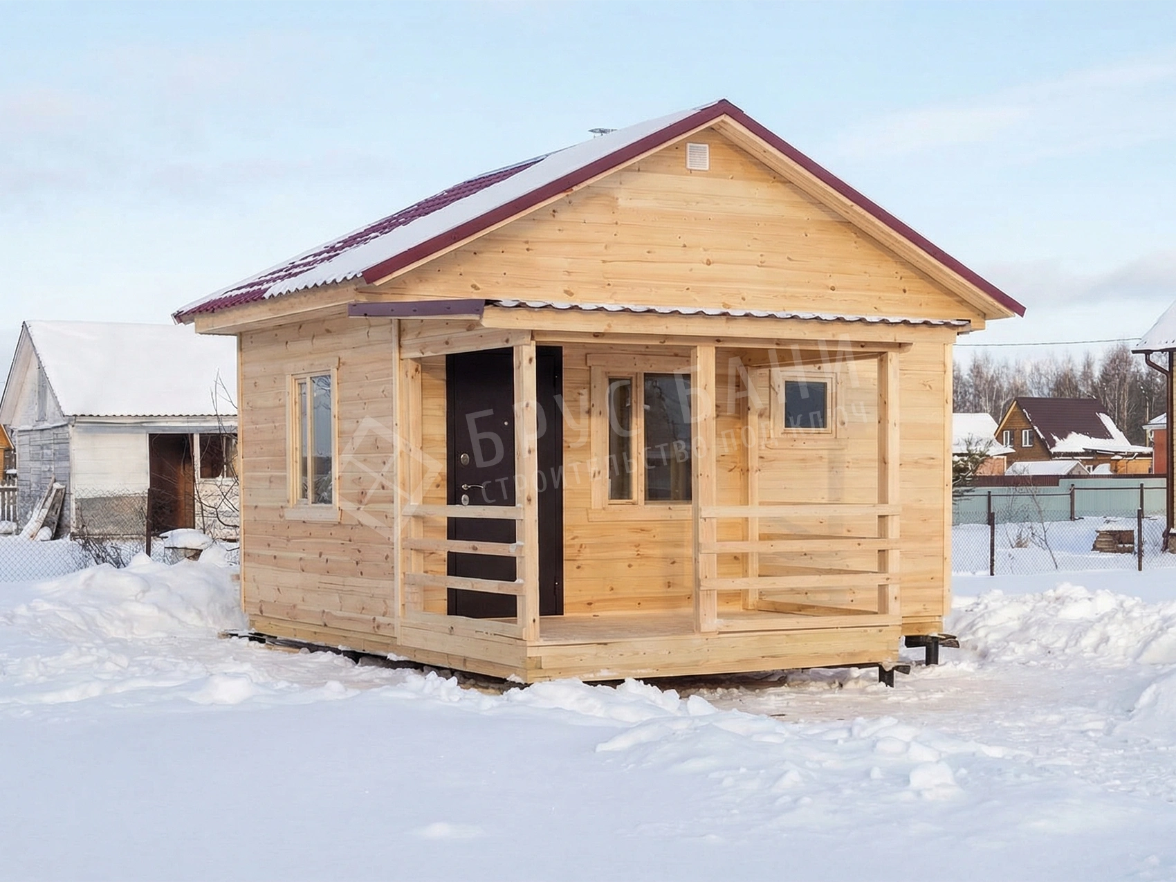 Каркасная баня с террасой