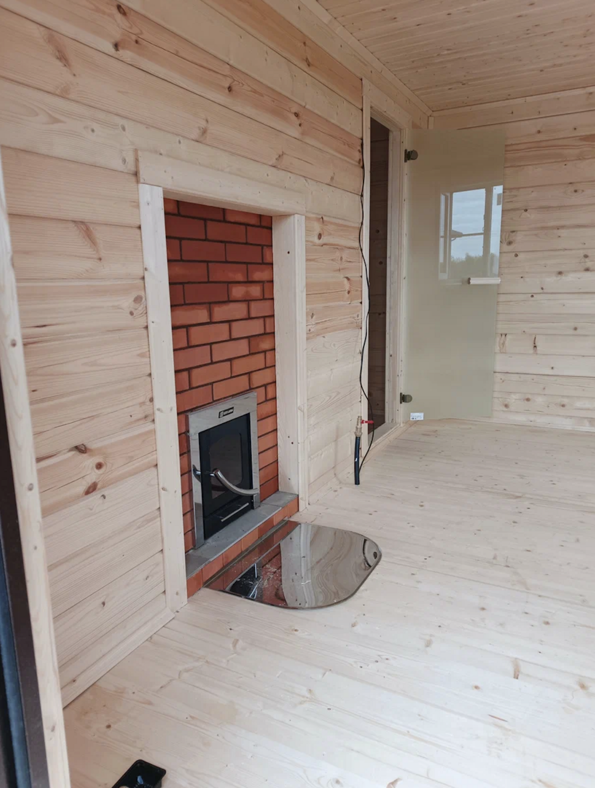 Внутренняя отделка в бане из бруса 4х5