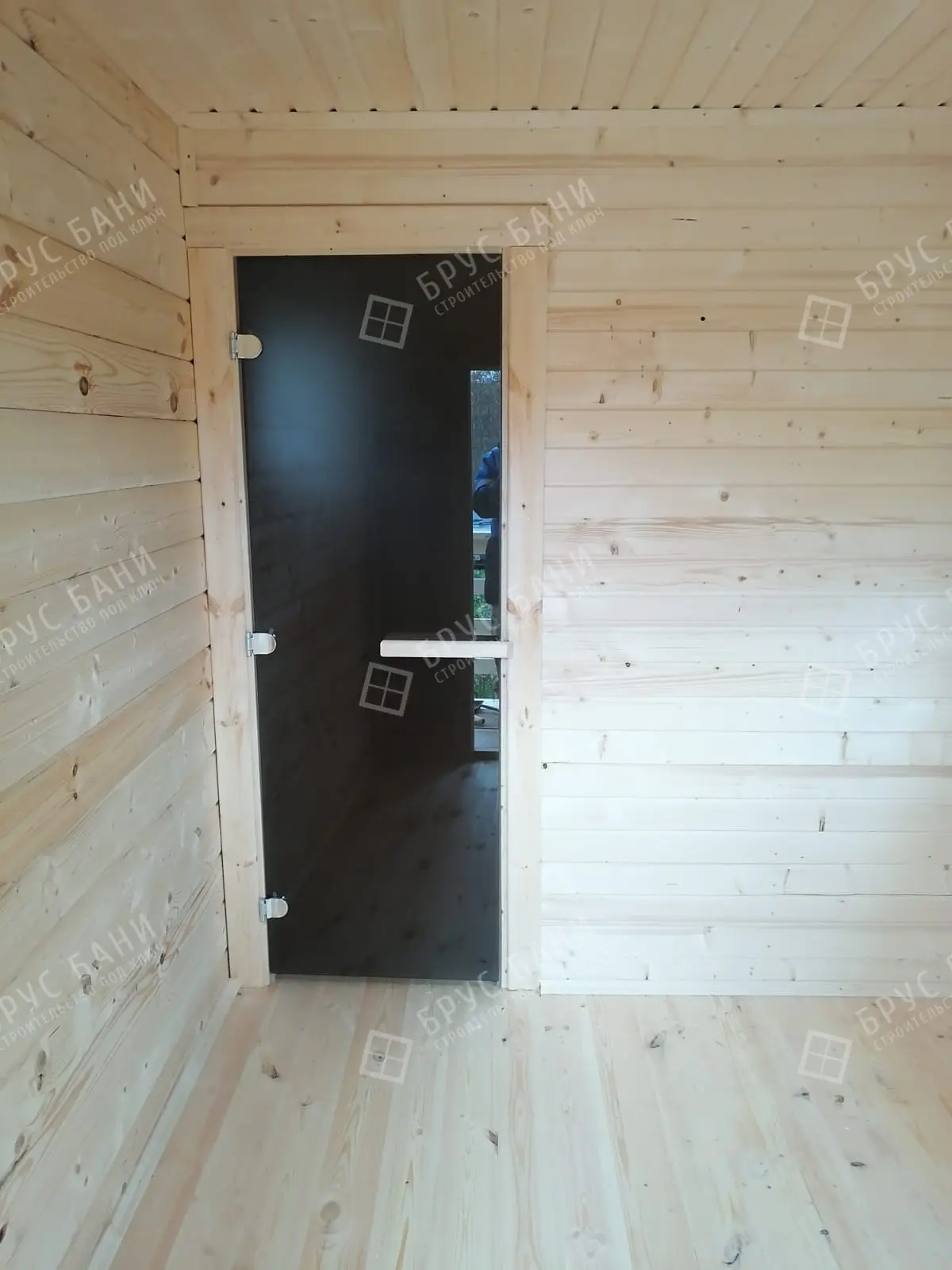 Дверь в парную